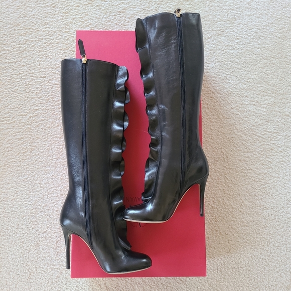 NWT Valentino Garavani Ruffle Knee Boot - Picture 8 of 16